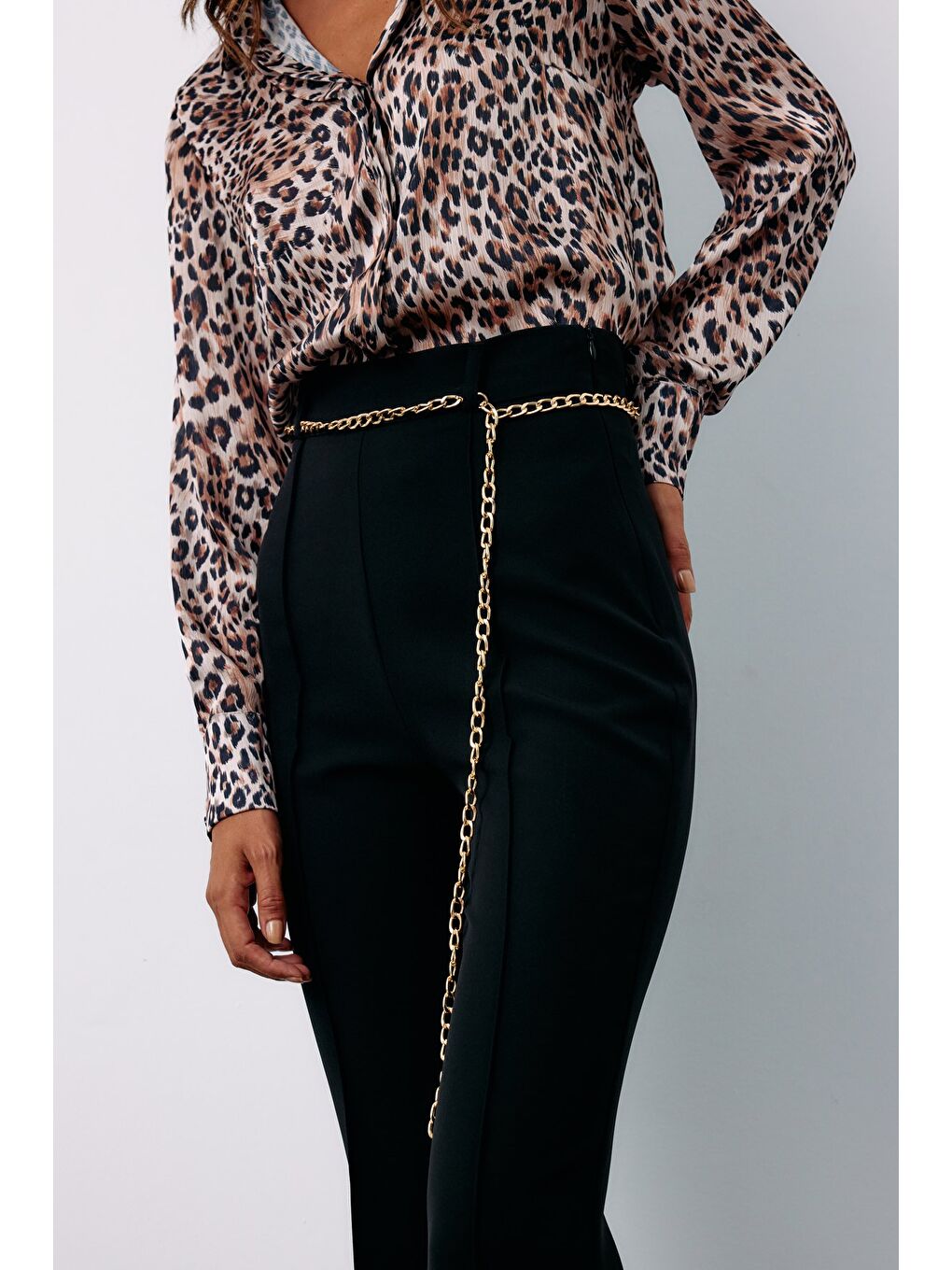 Zincir Kemerli Pantolon - Siyah-4