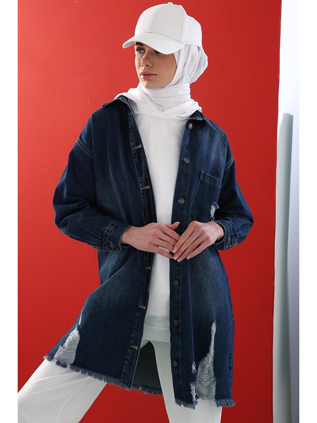 Mavi %100 Pamuk Düğmeli Uzun Denim Ceket