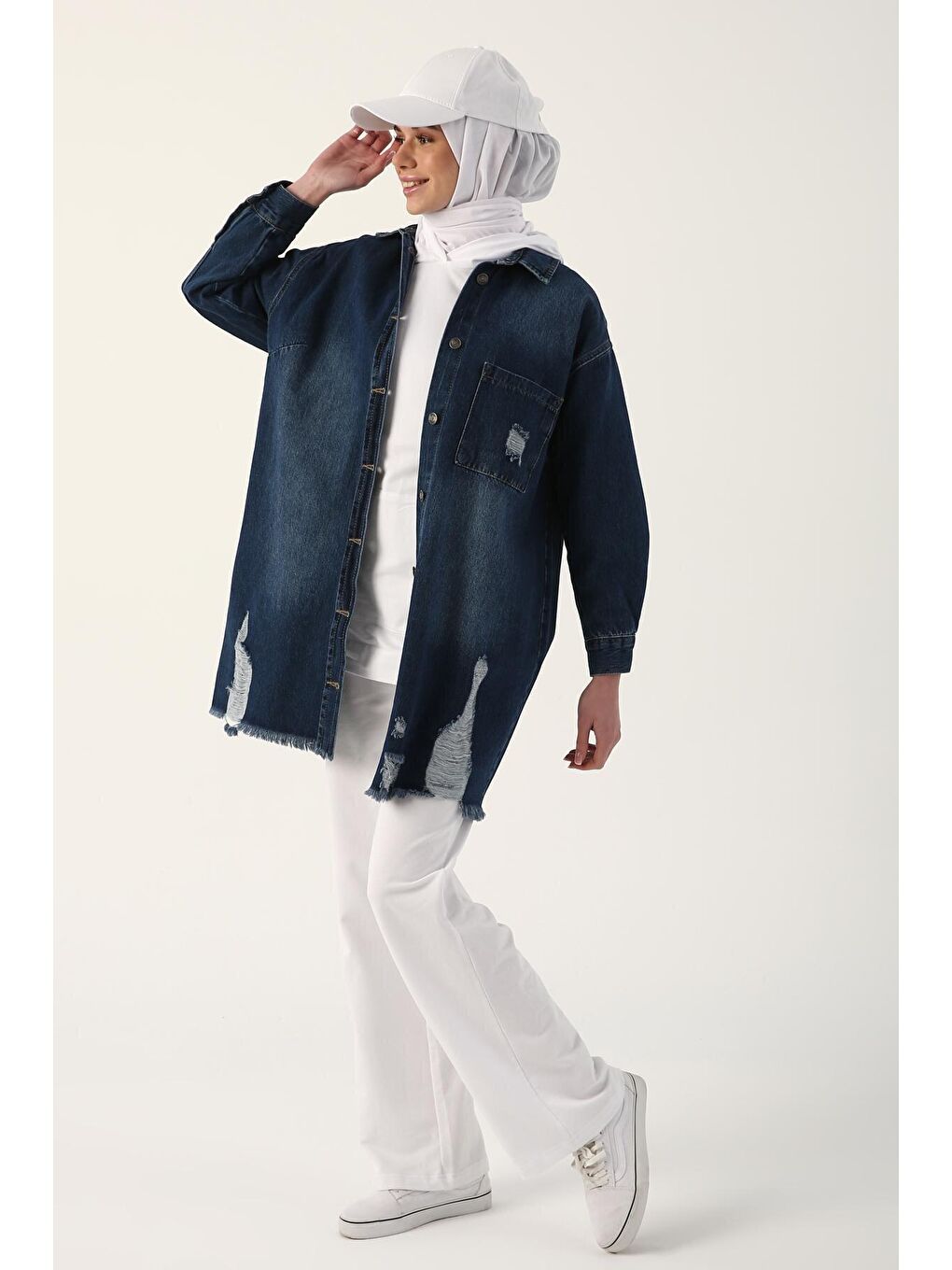 Mavi %100 Pamuk Düğmeli Uzun Denim Ceket-2