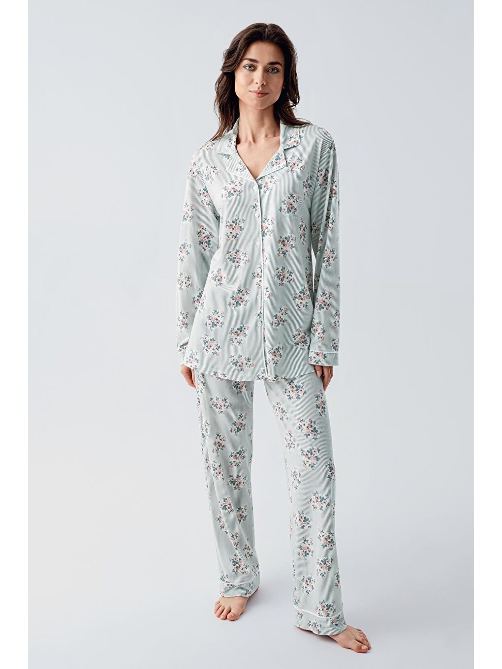 Artış Yeşil Uzun Kollu Desenli Düğmeli Esnek Viskoz Pijama Takım 16212