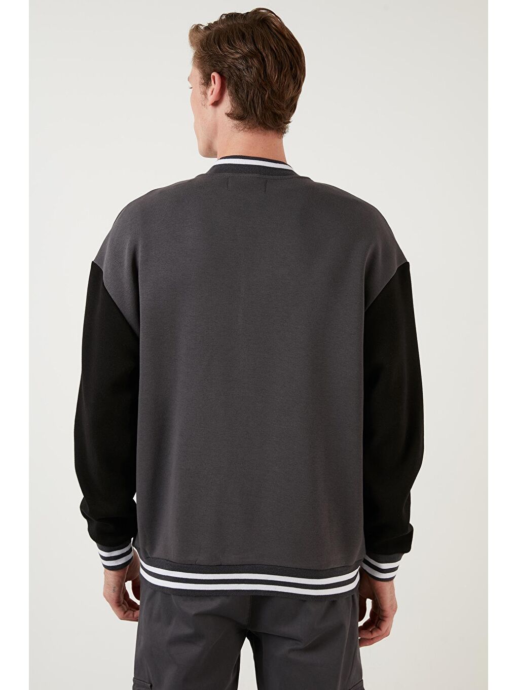 Gri Pamuklu Oversize Cepli Kolej Yaka Bomber Mont 6286218-4