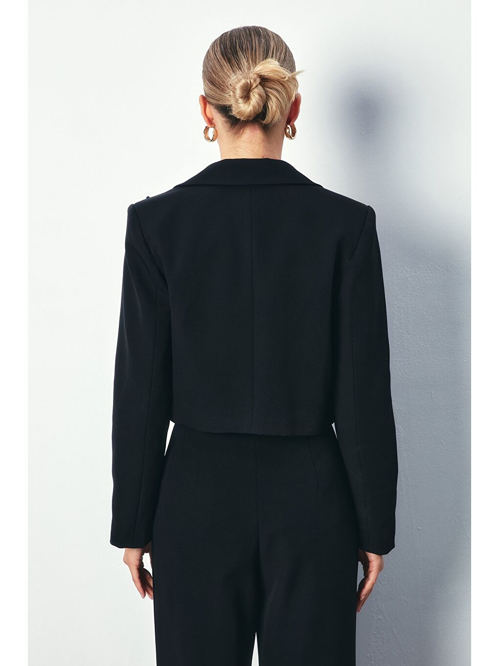 Tokalı Kısa Ceket - Siyah-4