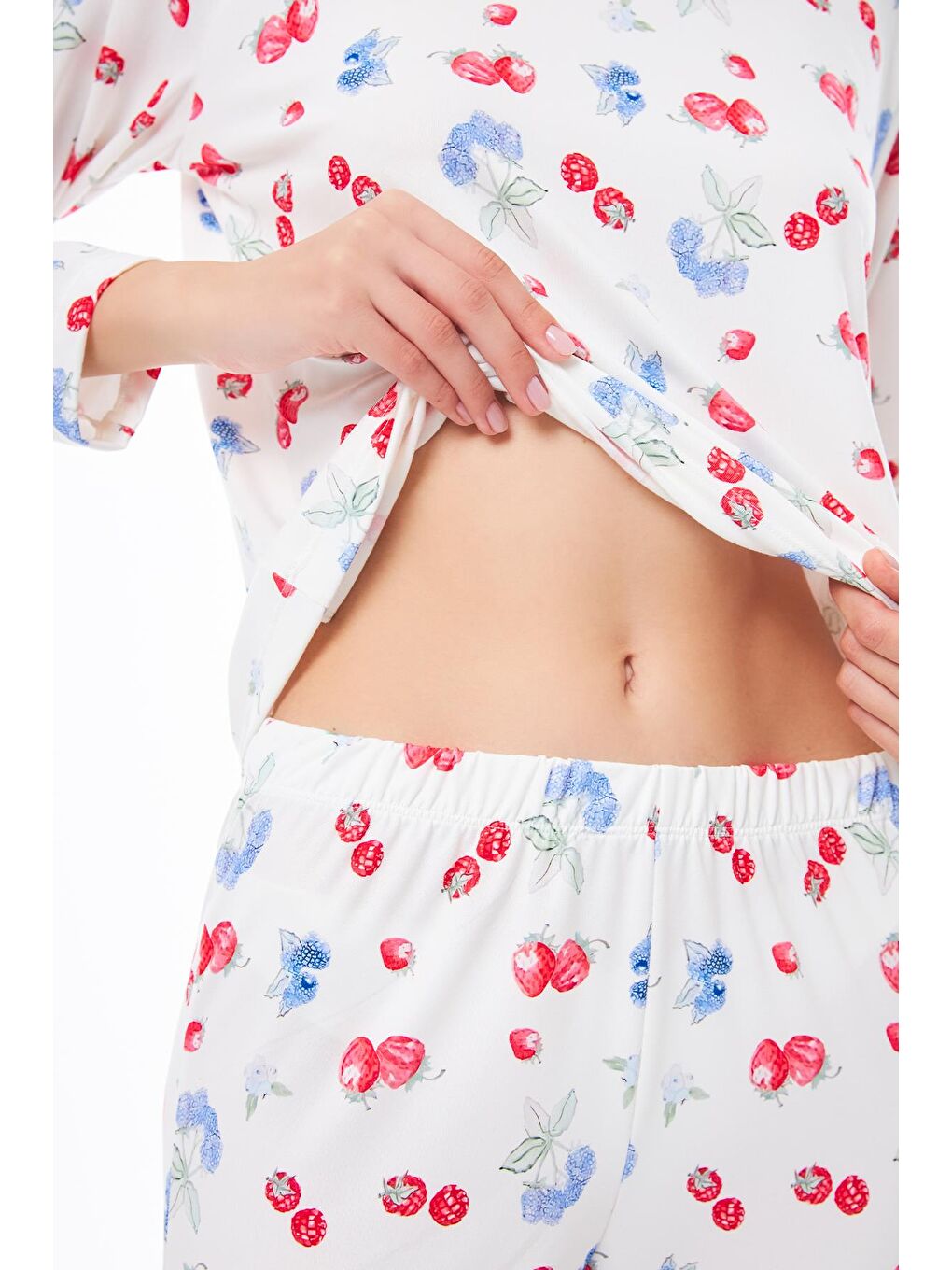 Ekru Premium  Yazlık Kadın Pijama Takımı Meyve Desenli Yumuşak Dokulu Bisiklet Yaka Uzun Kollu-9