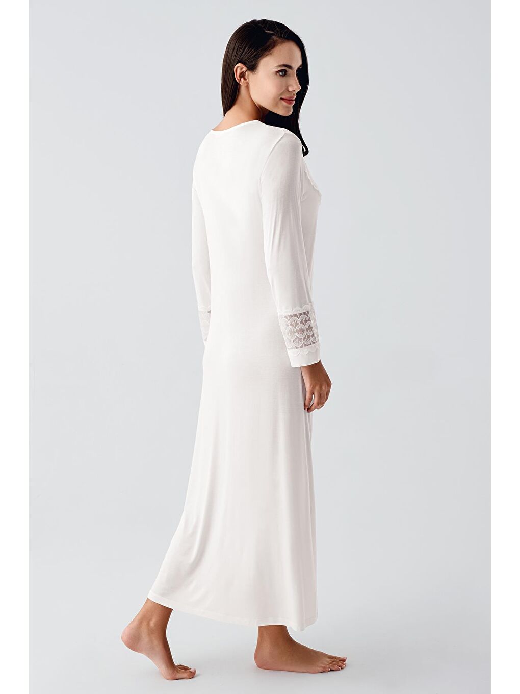 Ekru Uzun Kollu Dantelli Esnek Viskon Gecelik Sabahlık Takım 24104-3