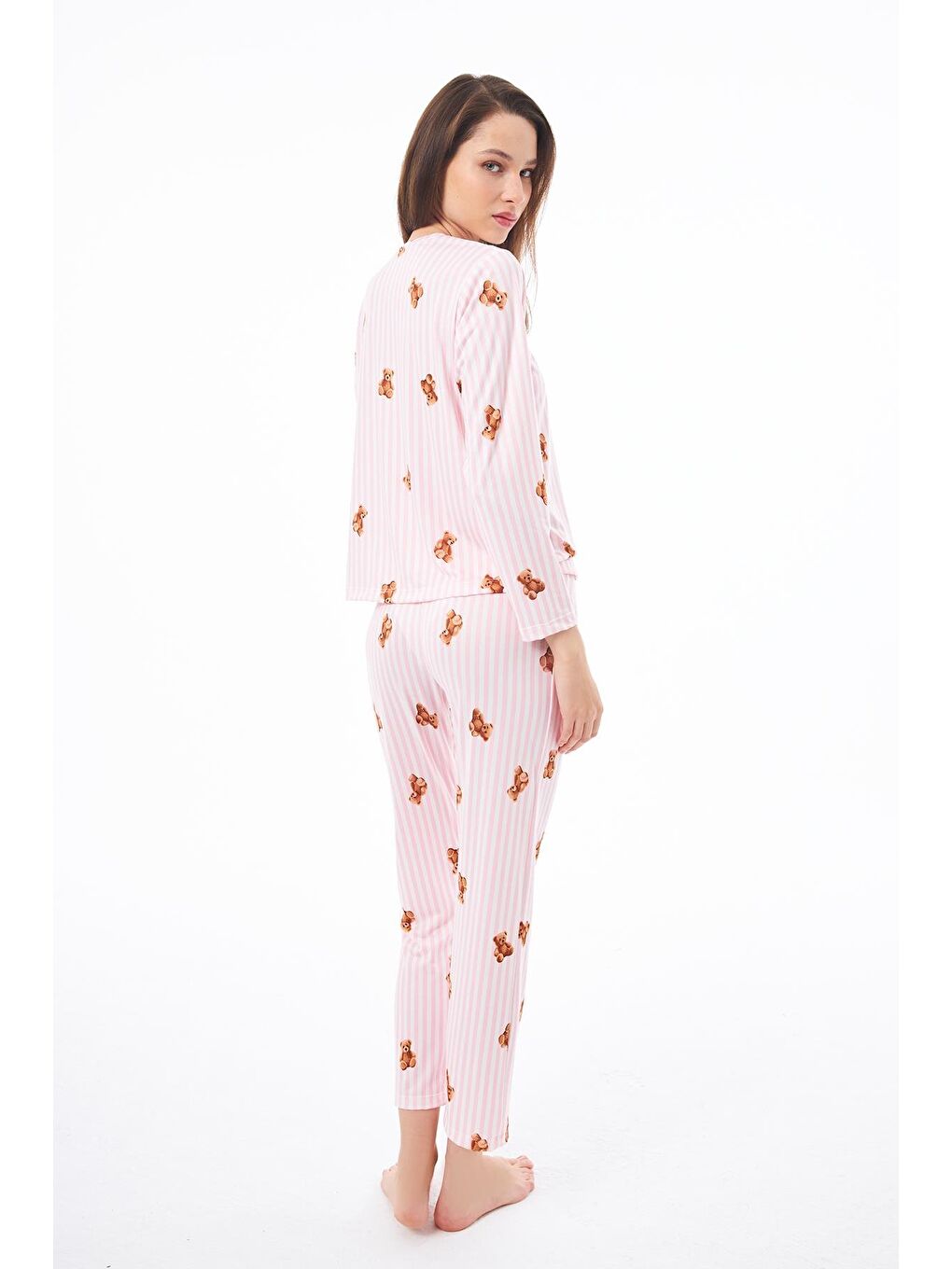 Pembe Premium  Yazlık Kadın Pijama Takımı Krem Ayıcık Desenli Yumuşak Dokulu Bisiklet Yaka Uzun Kollu-4