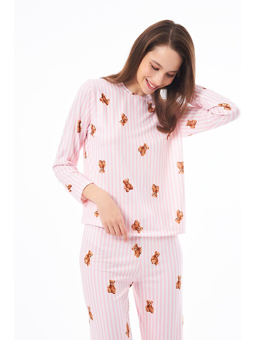 Pembe Premium  Yazlık Kadın Pijama Takımı Krem Ayıcık Desenli Yumuşak Dokulu Bisiklet Yaka Uzun Kollu-7