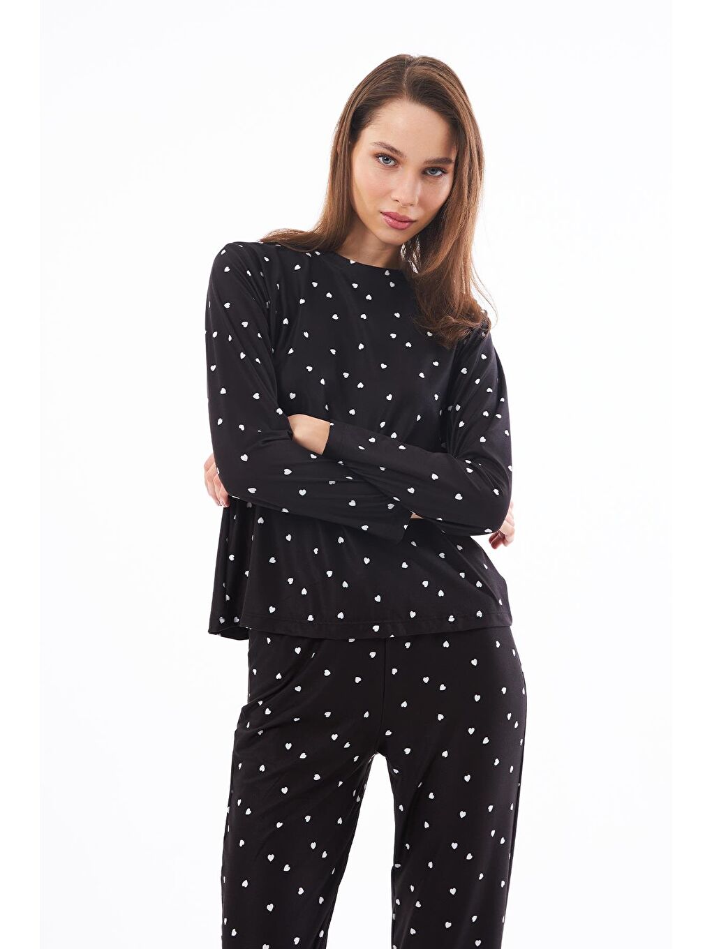 Premium  Yazlık Kadın Pijama Takımı Siyah Kalp Desenli Yumuşak Dokulu Bisiklet Yaka Uzun Kollu-9