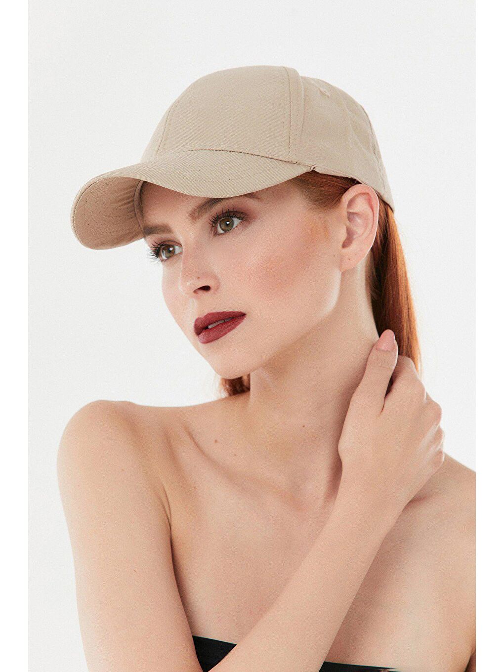 Bej Basic Arkası Ayarlanabilir Kep Şapka