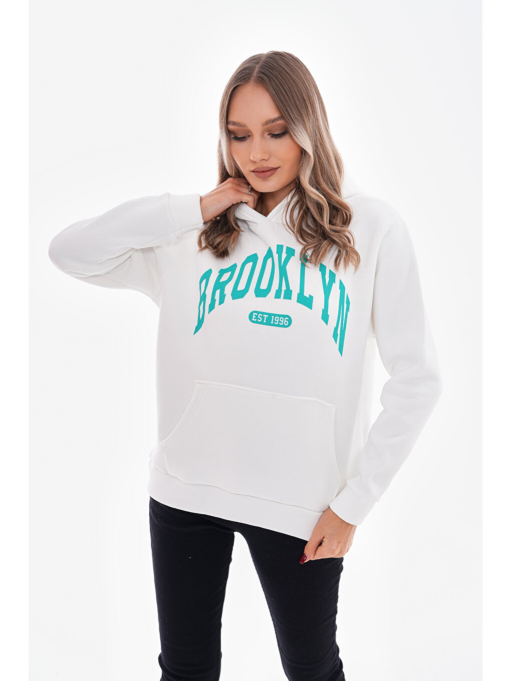 Charamela Beyaz Üç İplik Şardonlu Brooklyn Baskılı Sweatshirt - BGS30 - 1