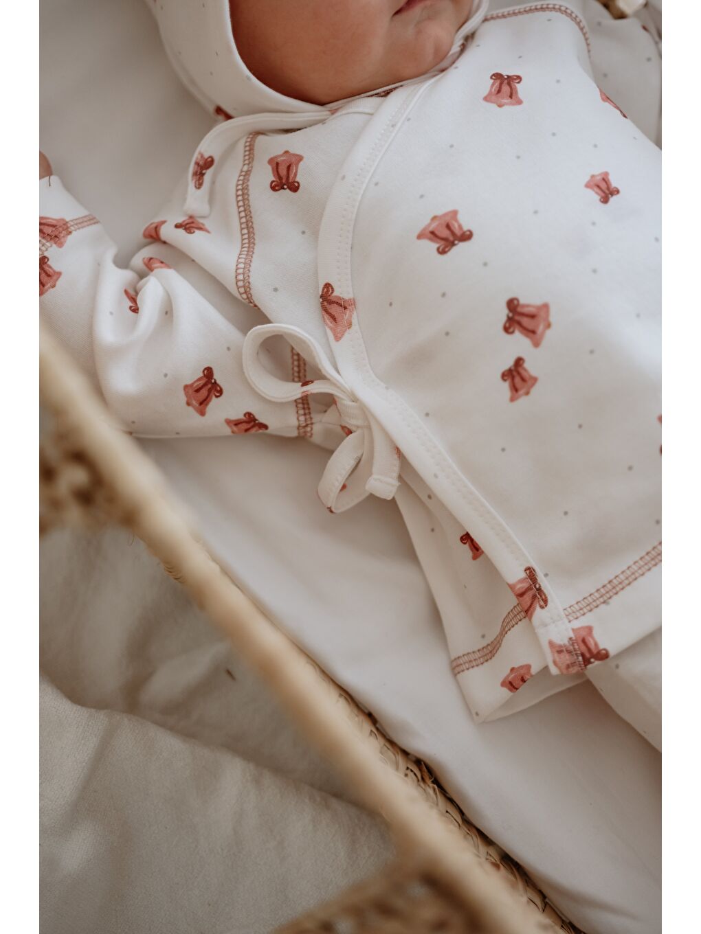 Beyaz Çan Baskılı Pure Hug Serisi Kruvaze 3'lü Takım-8