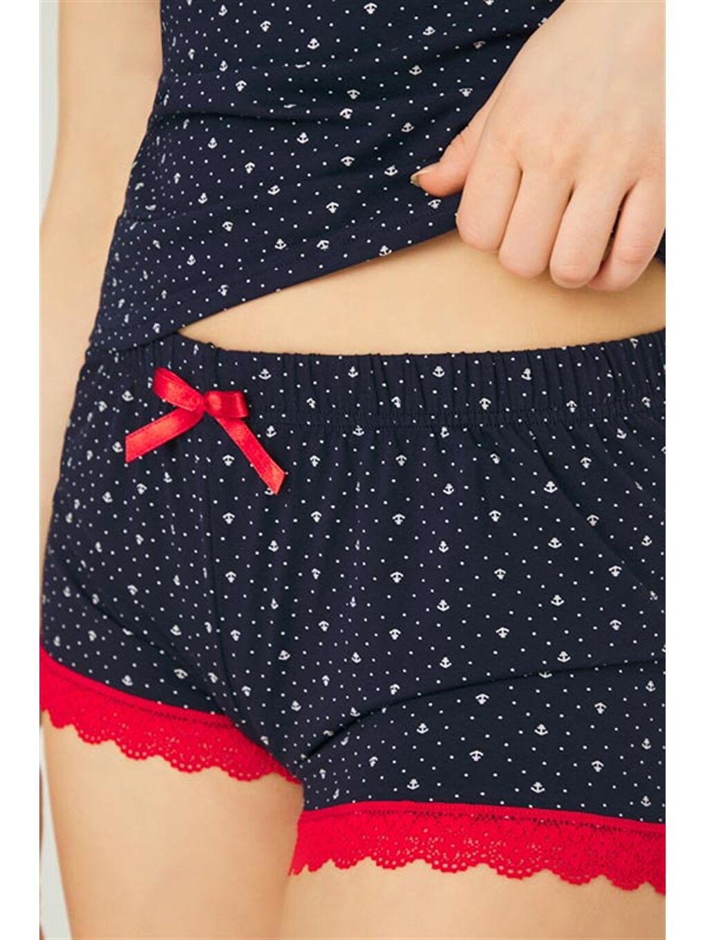 Lacivert Desenli İnce Askılı Şortlu Pamuklu Pijama Takımı-3