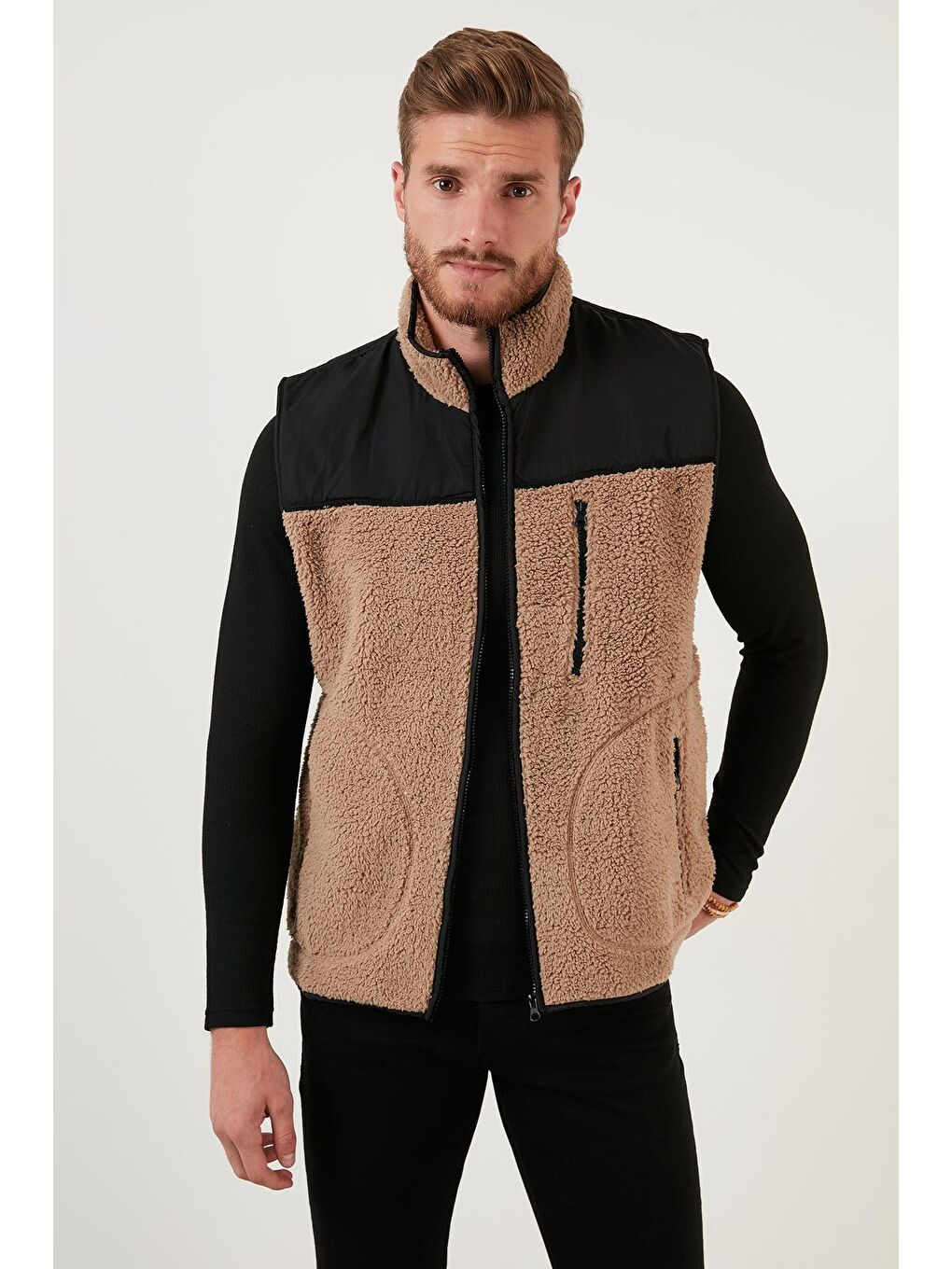 Kahverengi Slim Fit Fermuarlı Dik Yaka Polar Yelek 5909004