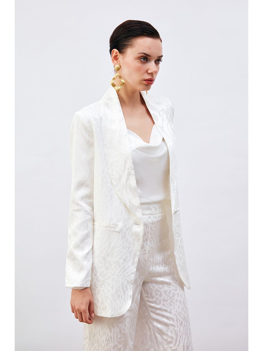 Desenli Saten Ceket - Ekru-5