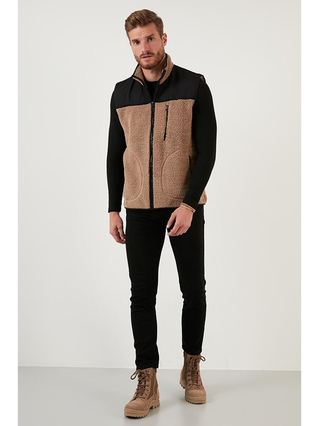 Kahverengi Slim Fit Fermuarlı Dik Yaka Polar Yelek 5909004-2