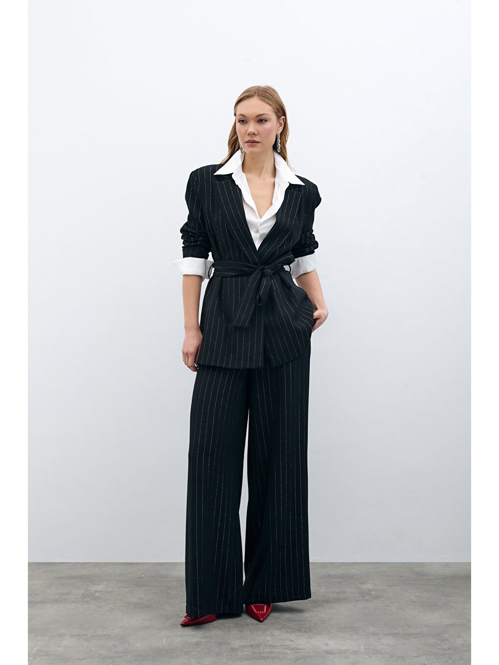 Simli Çizgili Kuşaklı Ceket - Siyah Çizgili-5