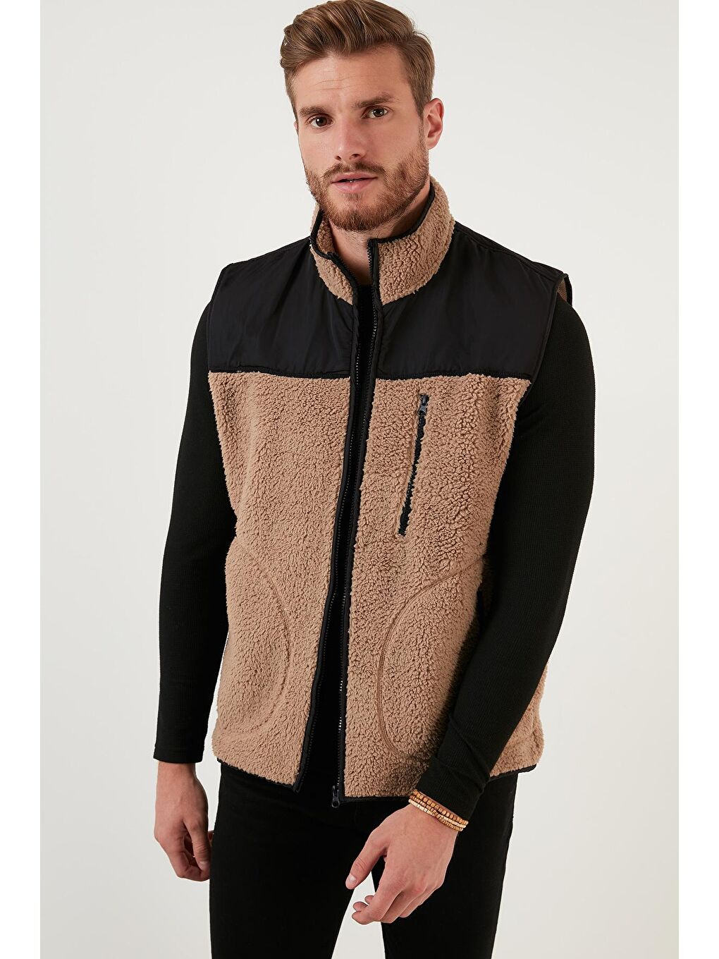 Kahverengi Slim Fit Fermuarlı Dik Yaka Polar Yelek 5909004-4