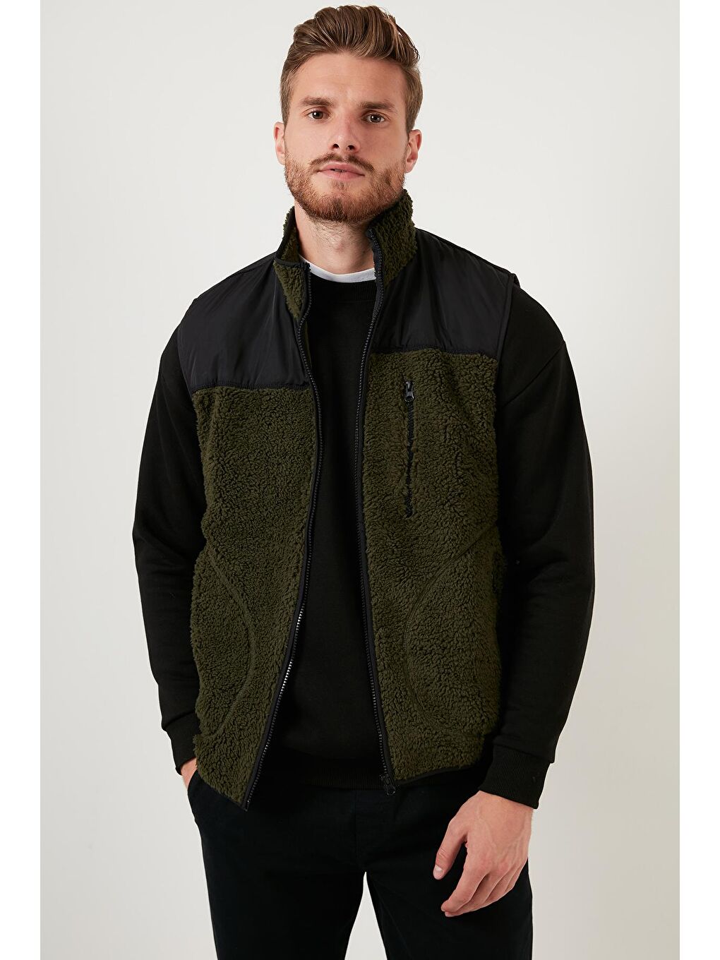 Haki Slim Fit Fermuarlı Dik Yaka Polar Yelek 5909004-2