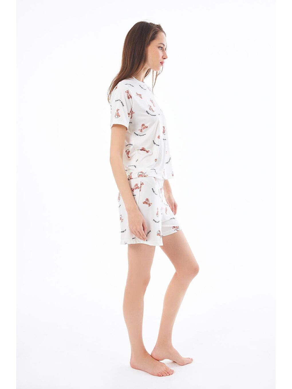 Ekru Premium Yazlık Şortlu Kadın Pijama Takımı Ayıcık Desenli Yumuşak Dokulu Bisiklet Yaka Kısa Kollu-3