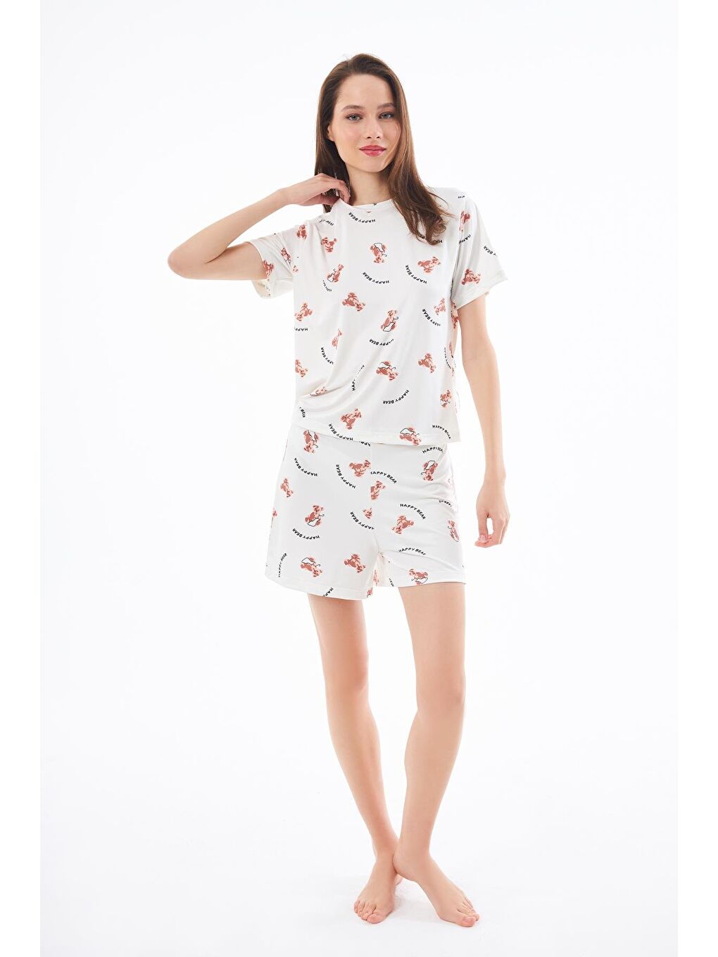 Ekru Premium Yazlık Şortlu Kadın Pijama Takımı Ayıcık Desenli Yumuşak Dokulu Bisiklet Yaka Kısa Kollu-4