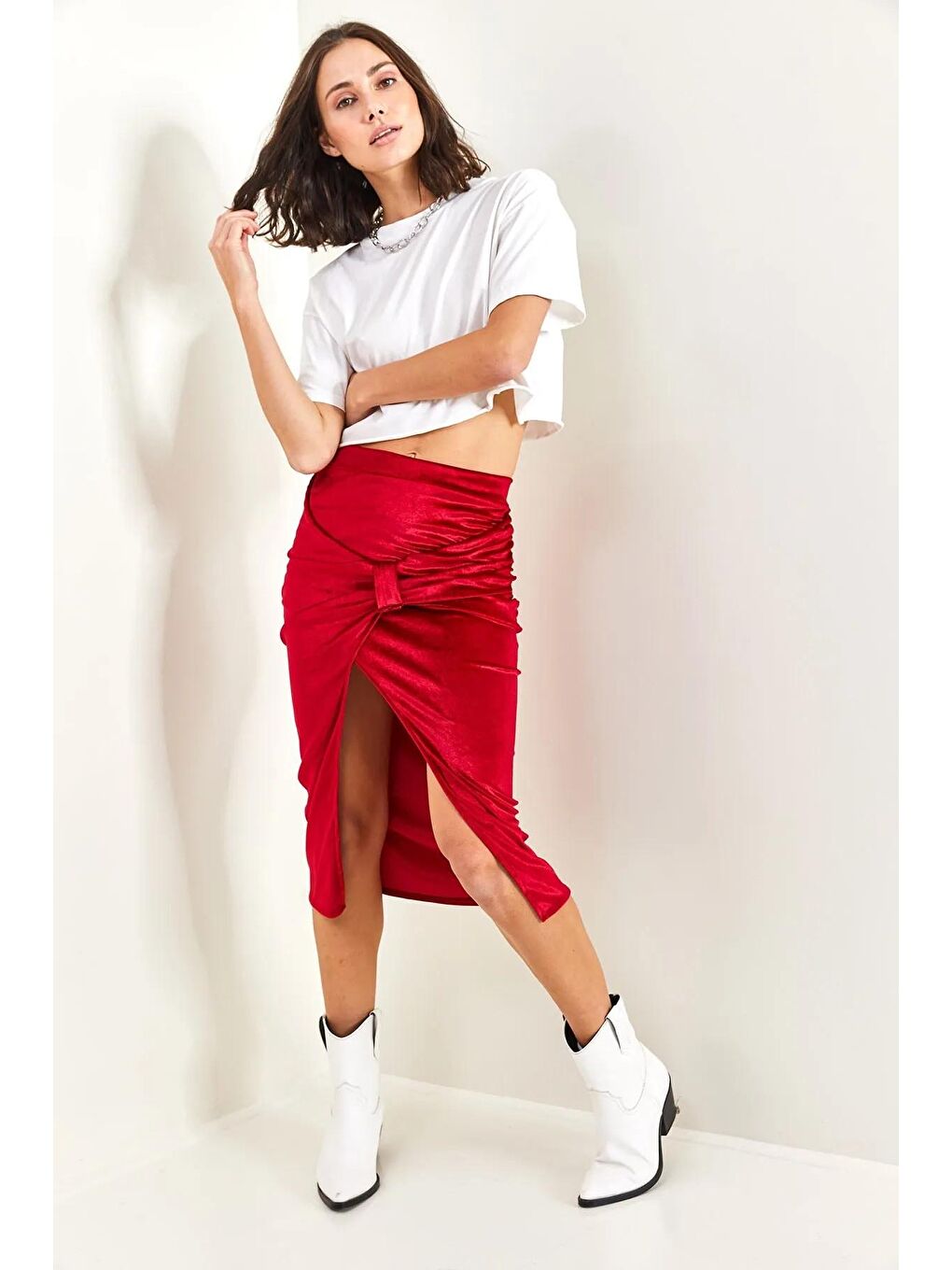 Kırmızı Kadın Fiyonk Desenli Derin Yırtmaçlı Kadife Etek 2968