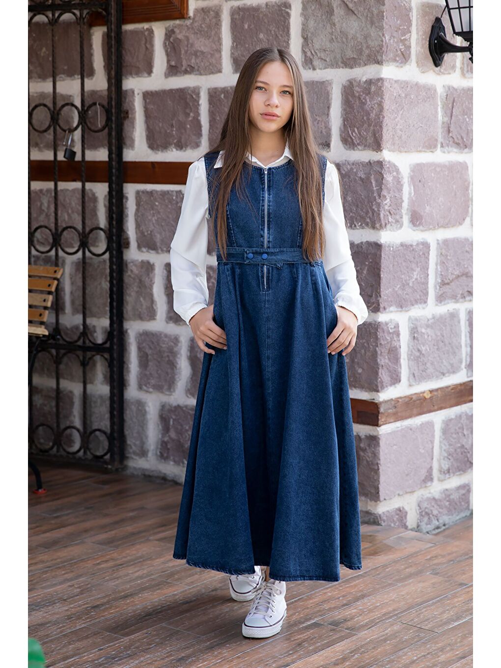 Mavi Önü Fermuarlı Klasik Gömlekli Kız Çocuk Kuşaklı Jean Elbise 22737-2