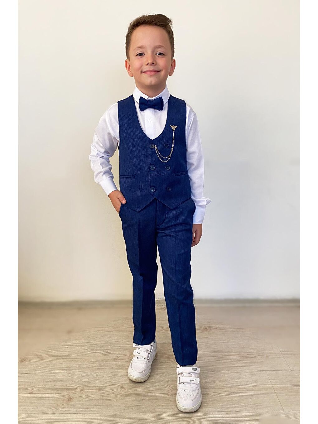 Mavi Erkek Çocuk Takım Elbise Papyonlu Yelekli Takım Elbise TE.9999-6
