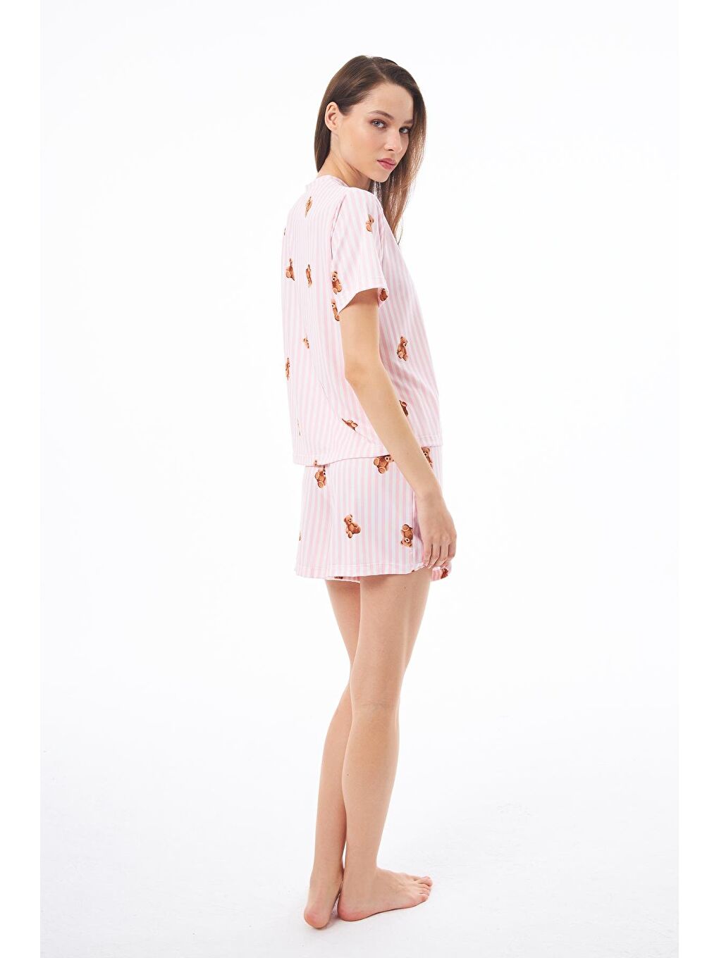 Pembe Premium Şortlu Kadın Pijama Takımı Krem Ayıcık Desenli Yumuşak Dokulu Bisiklet Yaka Kısa Kollu-3