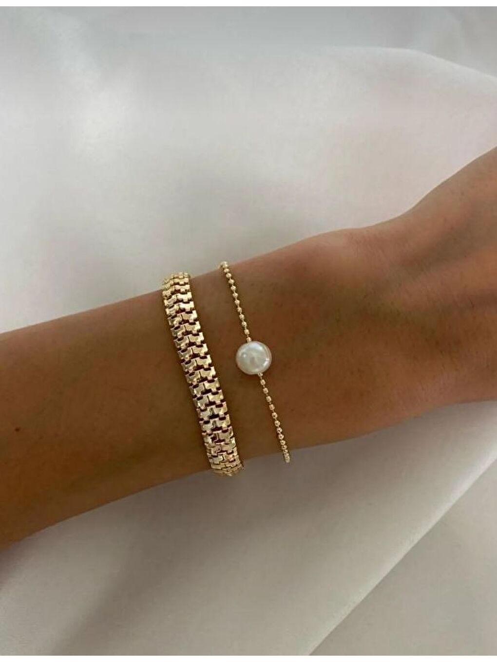 Sarı Kadın İnci Detaylı Gold İkili Kombin Bileklik Seti – Zarif Zincir & Kalın Model SPRTAKI101