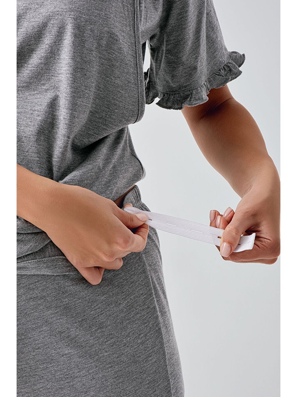 Gri Kısa Kollu Düğmeli Esnek Pamuklu Kumaş Hamile Pijama Takım 17200-3