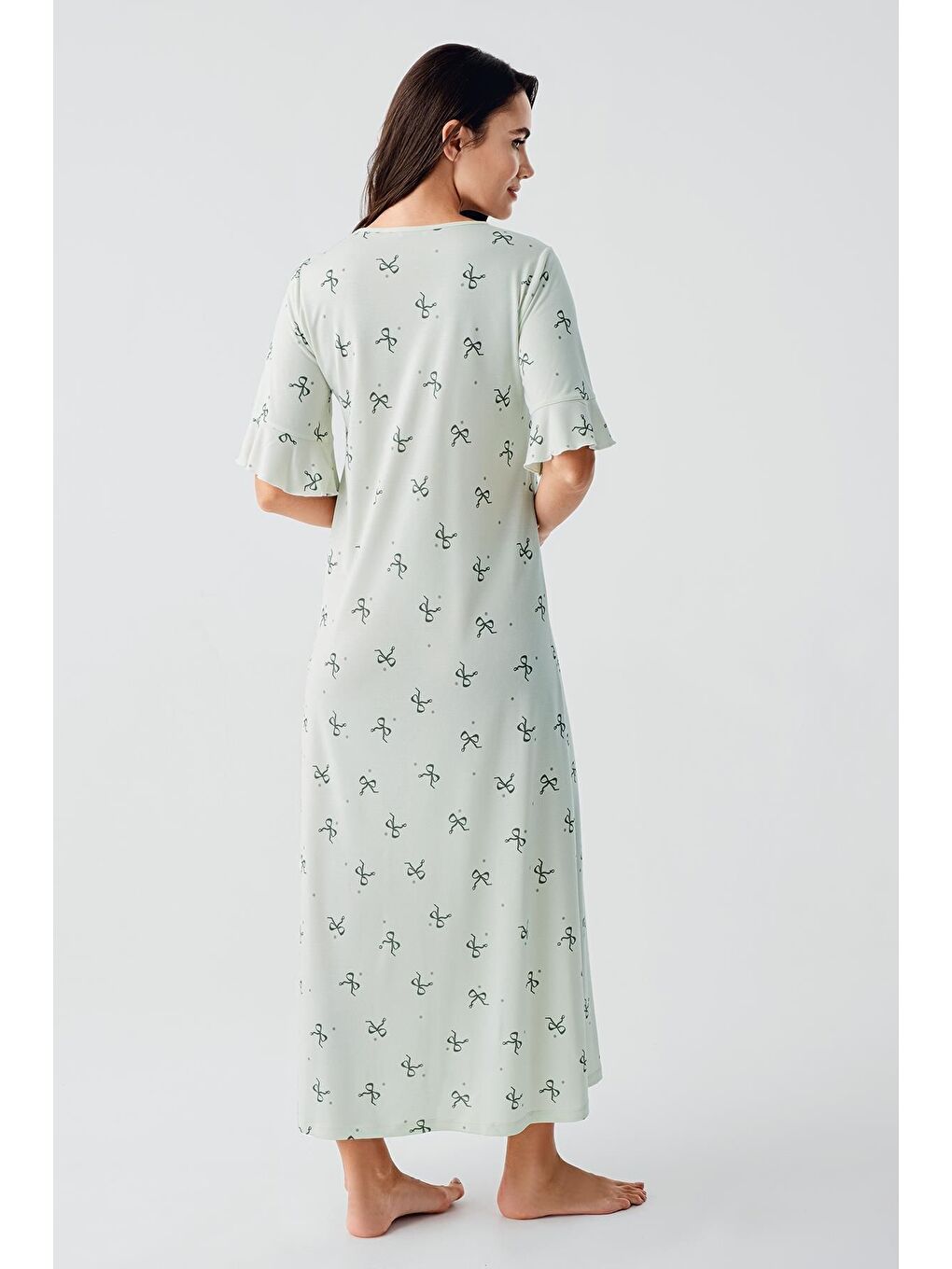 Yeşil Fiyonk Desenli Kısa Kollu Uzun Esnek Viskoz Gecelik 17105-2