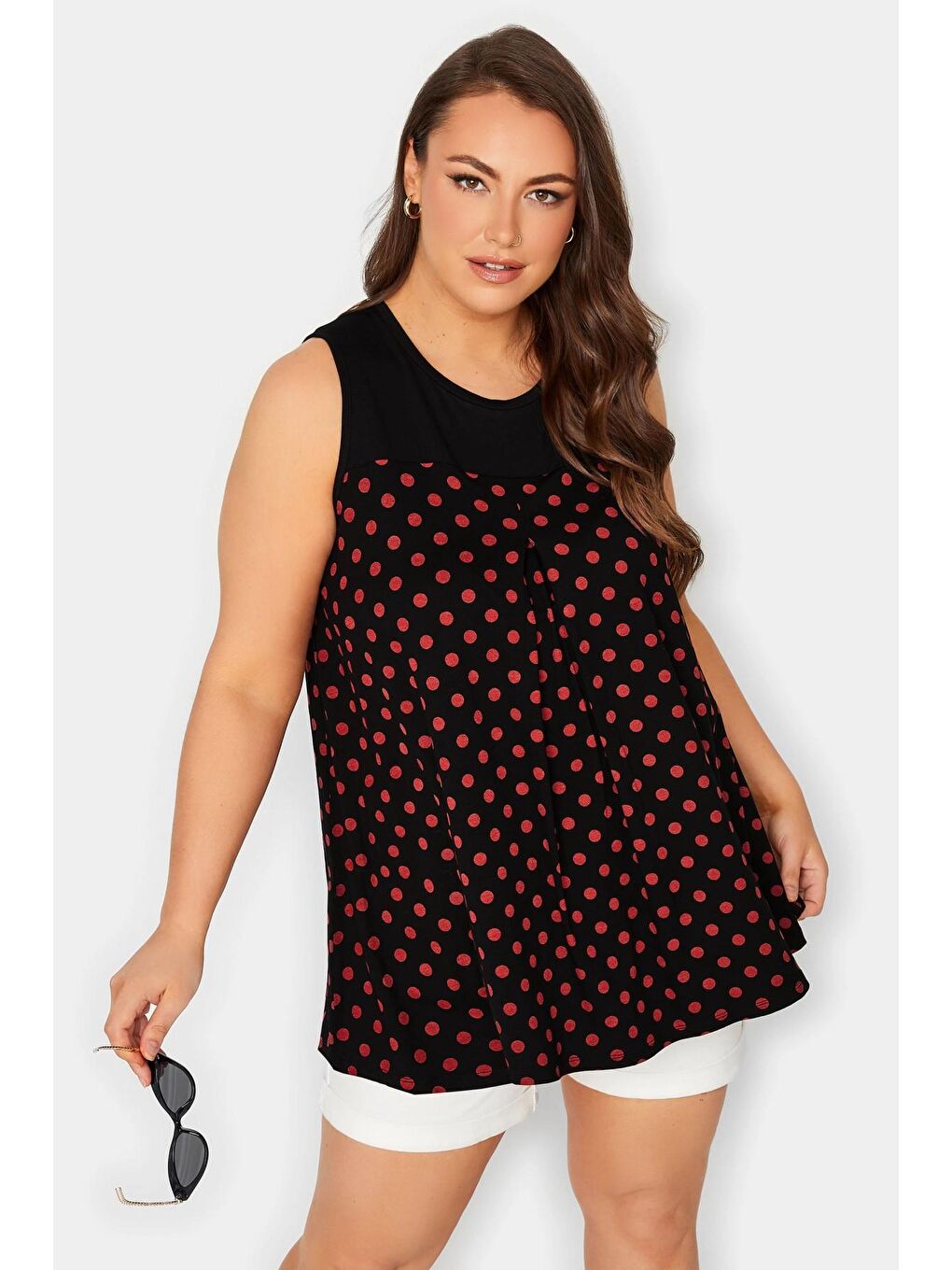 Siyah Büyük Beden Sıfır Kol Bisiklet Yaka Puantiye Desenli Bluz 302252