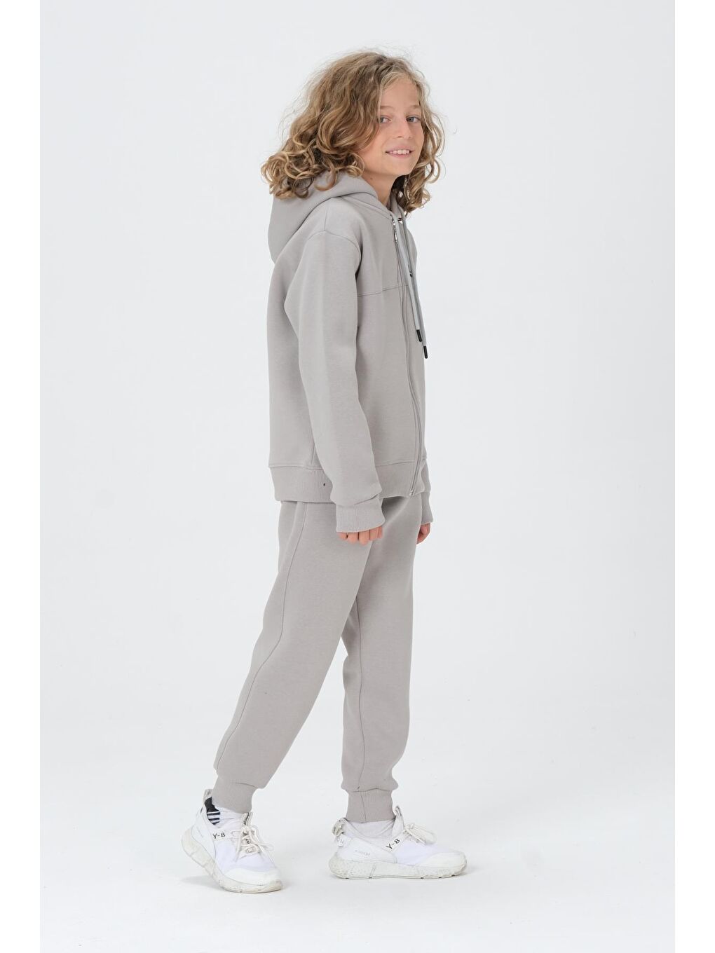 Gri Erkek Çocuk Kapüşonlu Eşofman Takımı-2