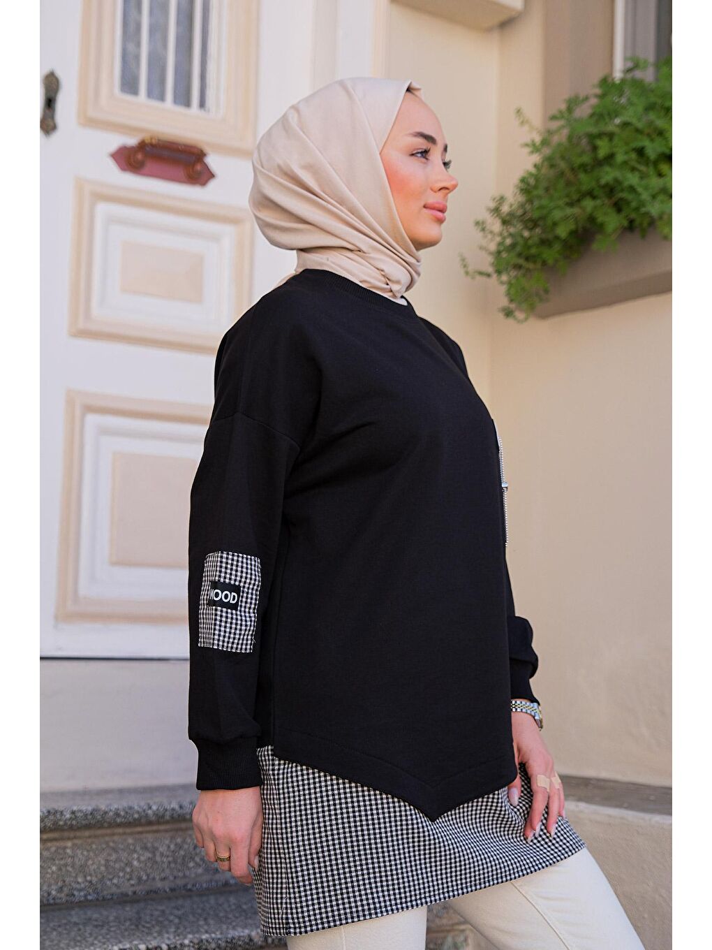 Kadın Bisiklet Yaka Sweat Siyah-3