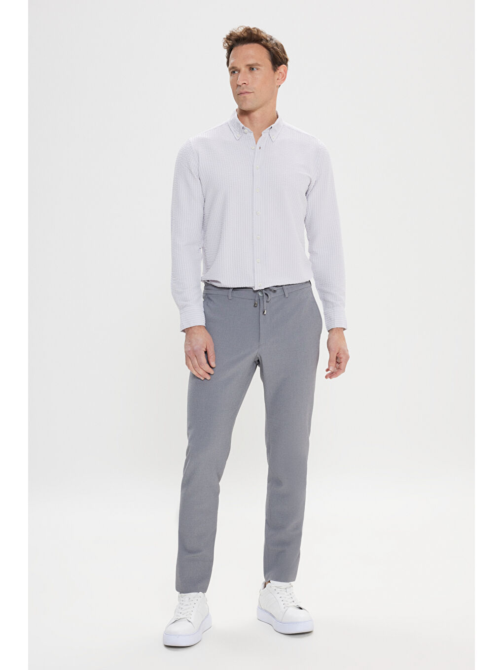 Erkek Gri Slim Fit Dar Kesim Beli Bağlamalı Yan Cep Gofre Desenli Pantolon-4