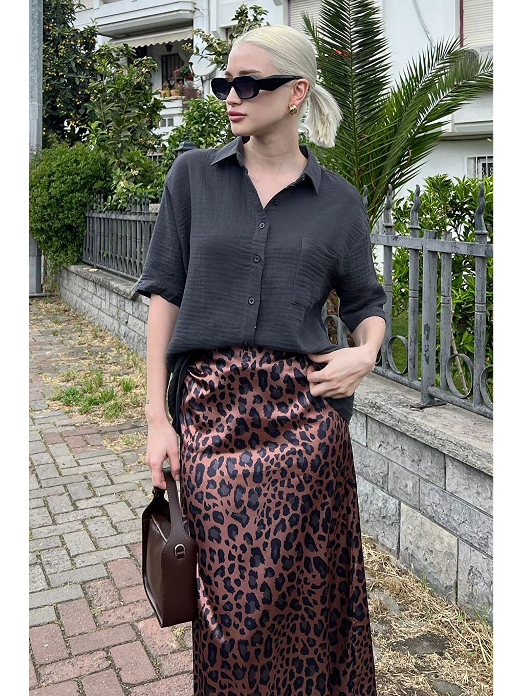 Gri Füme Muslin Kumaş Basic Kadın Gömlek Mg1784-1