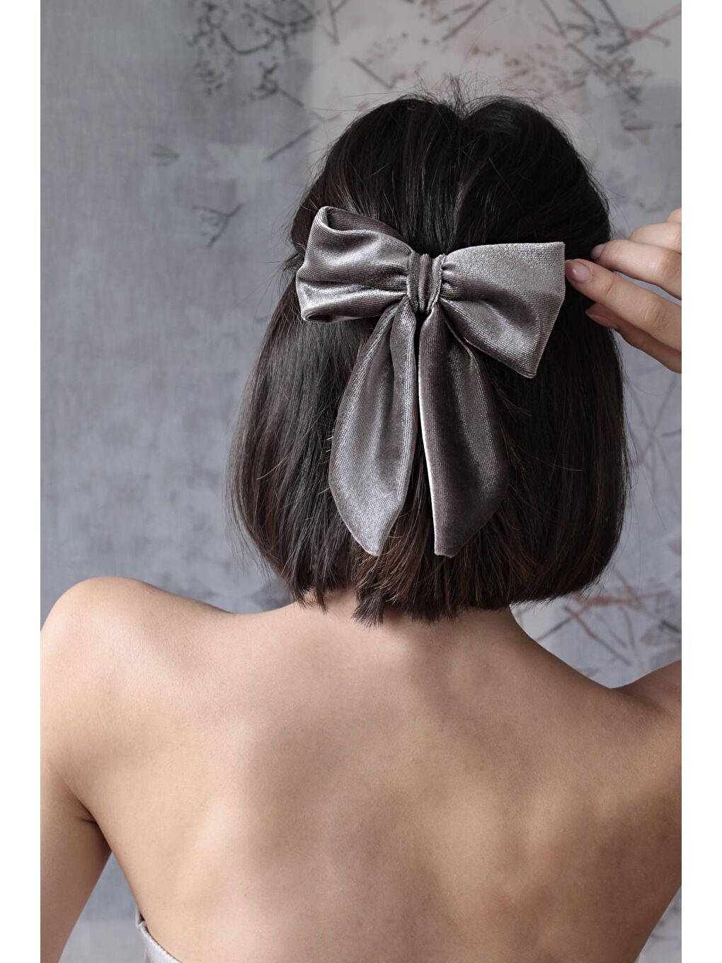 Gri Kadife Fiyonk Toka-1