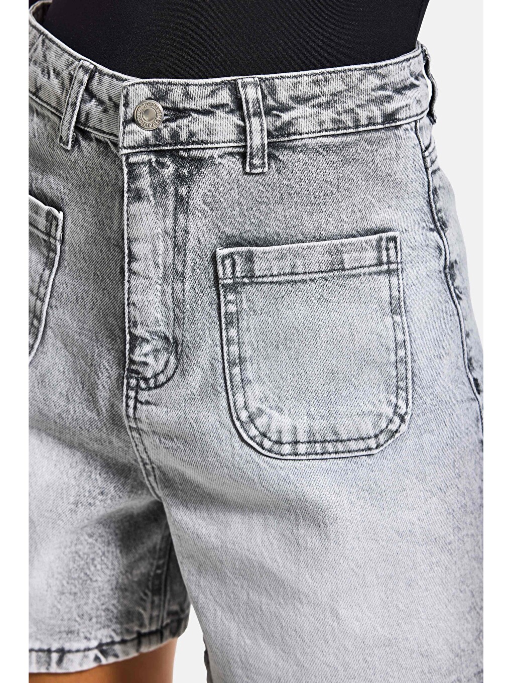 Kadın Gri Jean 4s6-12 Mom Fit Önden Cepli Denim Şort-1