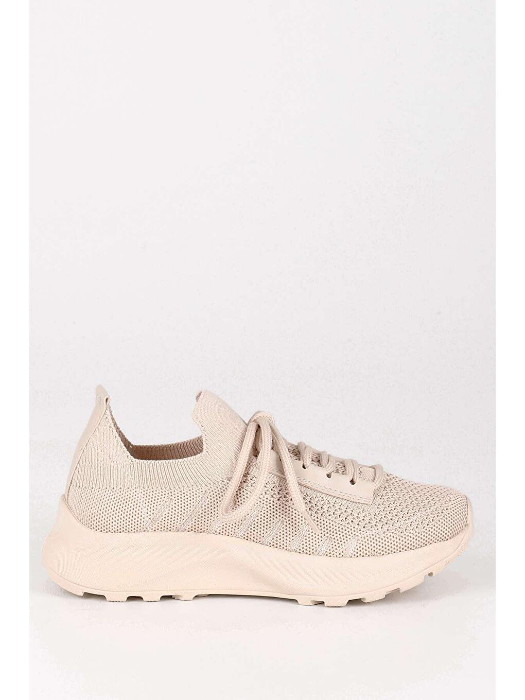 Bej Yuvarlak Burun Dolgu Taban Triko Kadın Sneaker 37511-3