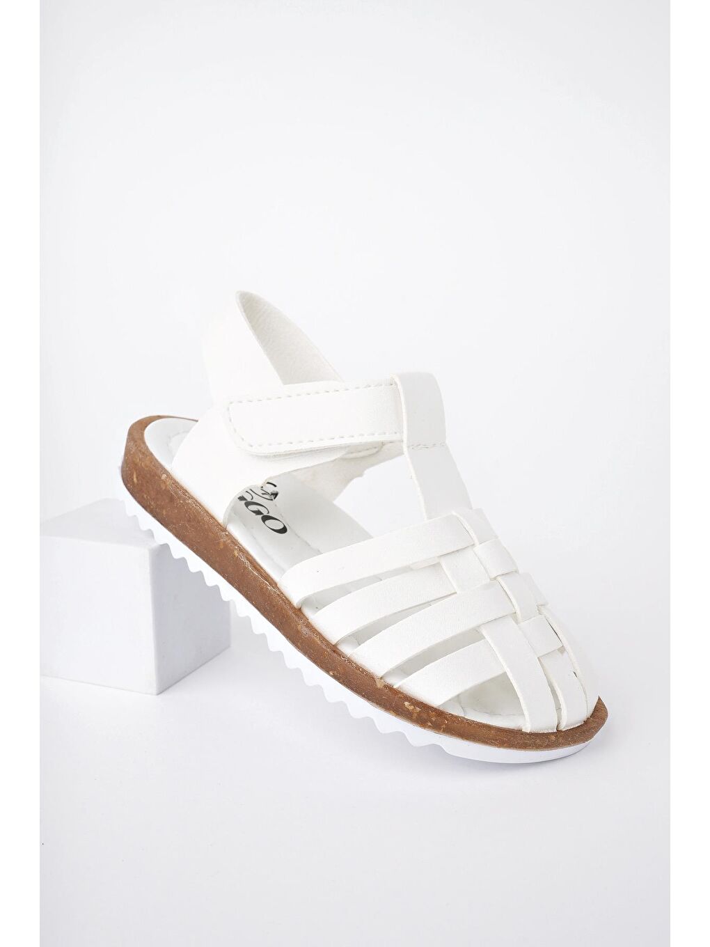 Beyaz Rapun Günlük Ortopedik Hafif Taban Cırtlı Kız Çocuk Sandalet-4