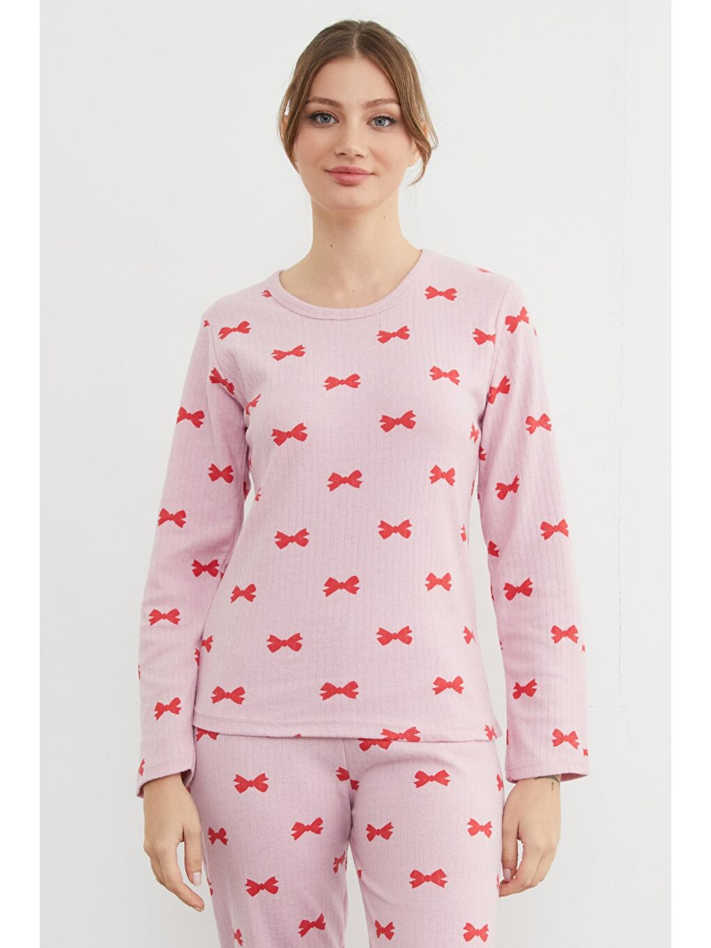 Kırmızı Kalp Desenli Bisiklet Yaka Pijama Takımı-3