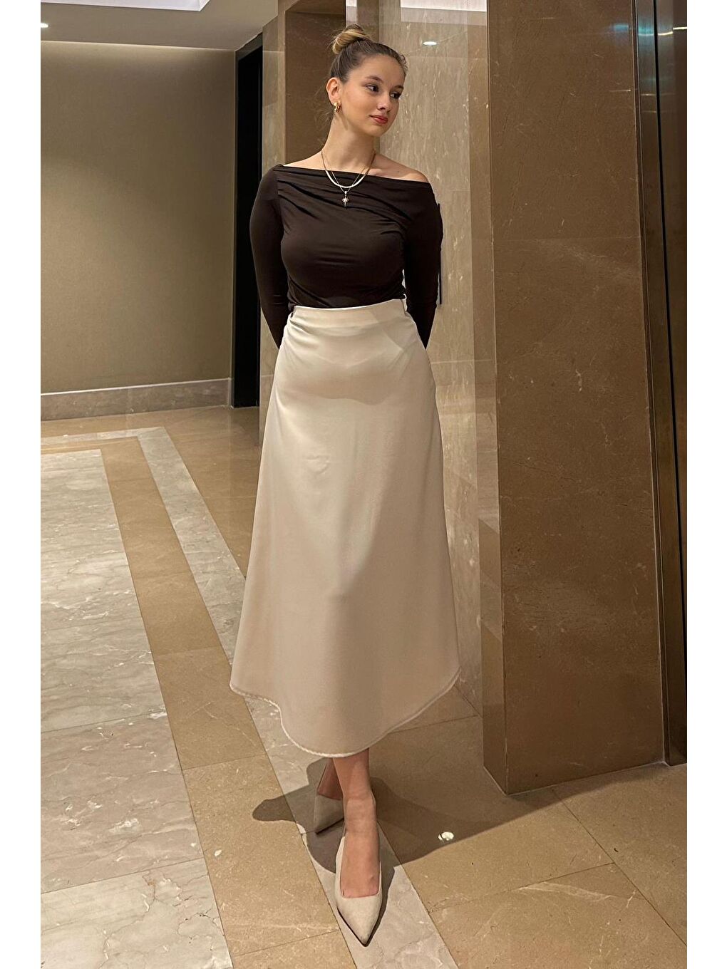 Bej Basic Midi Saten Etek Mg1409-4