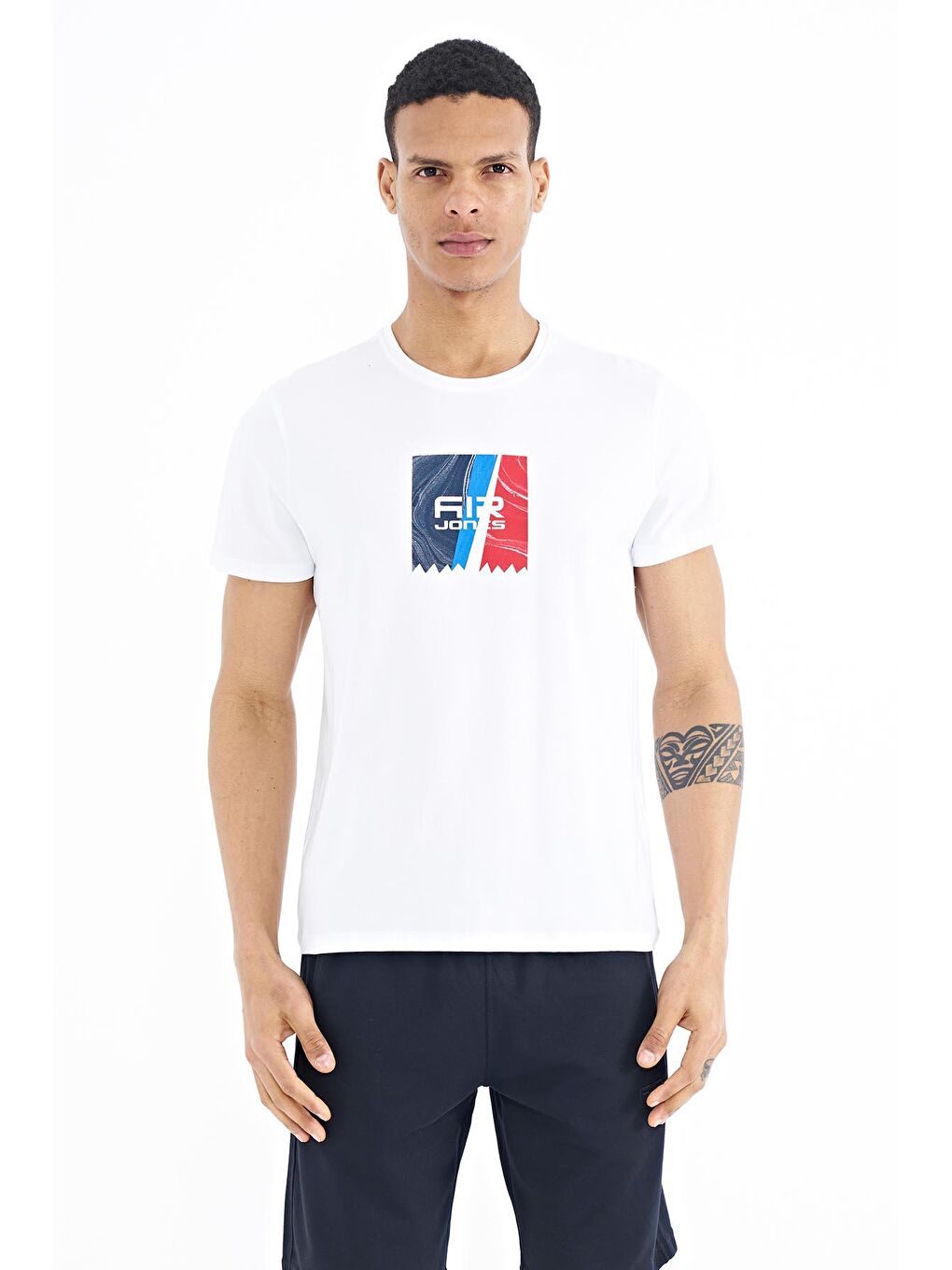 AIR JONES Beyaz Frank Beyaz Standart Kalıp Erkek T-Shirt - 88219