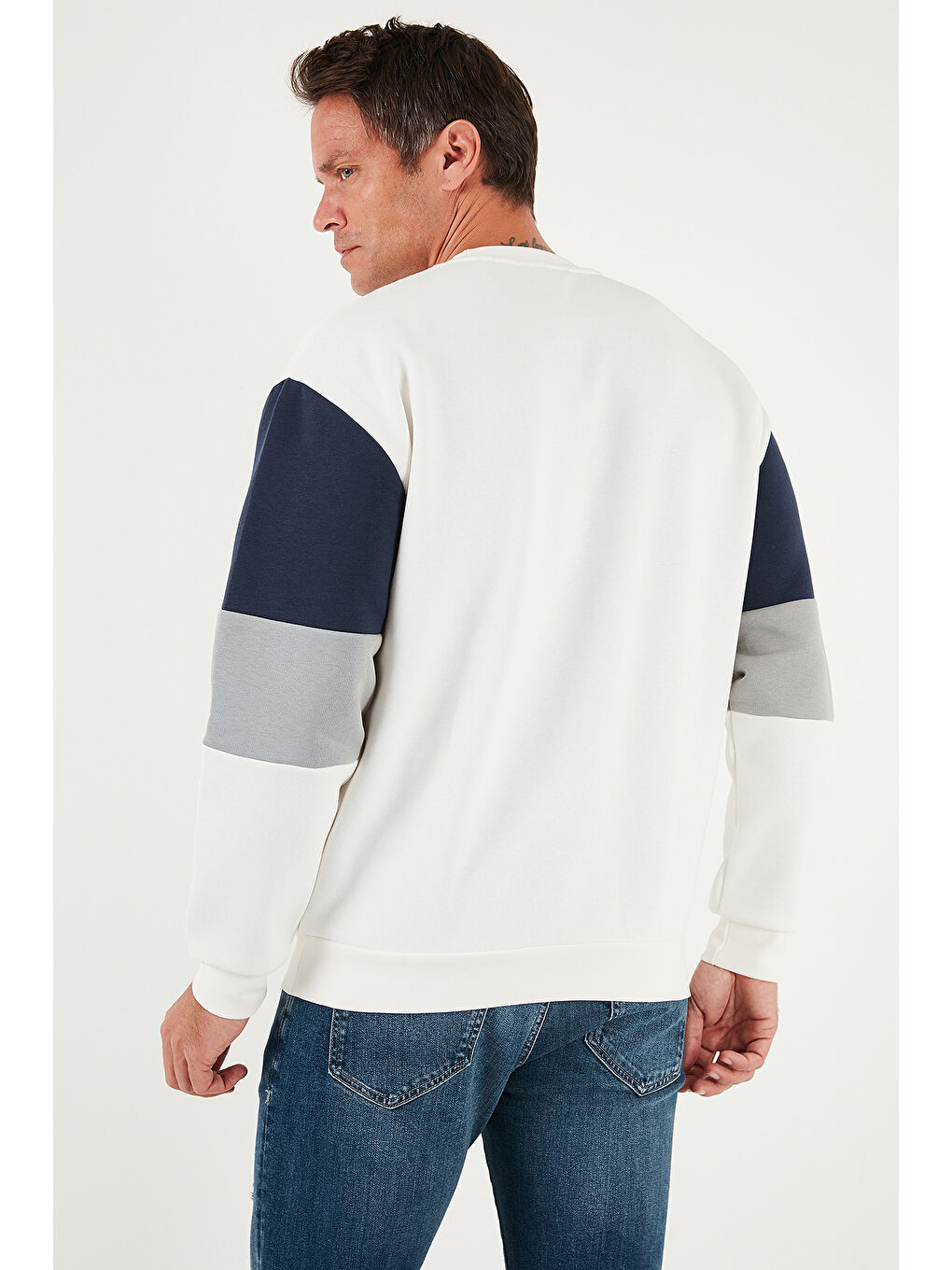 Ekru Pamuklu Relaxed Fit Bisiklet Yaka Şardonlu Renk Bloklu Sweat 5905298T-6