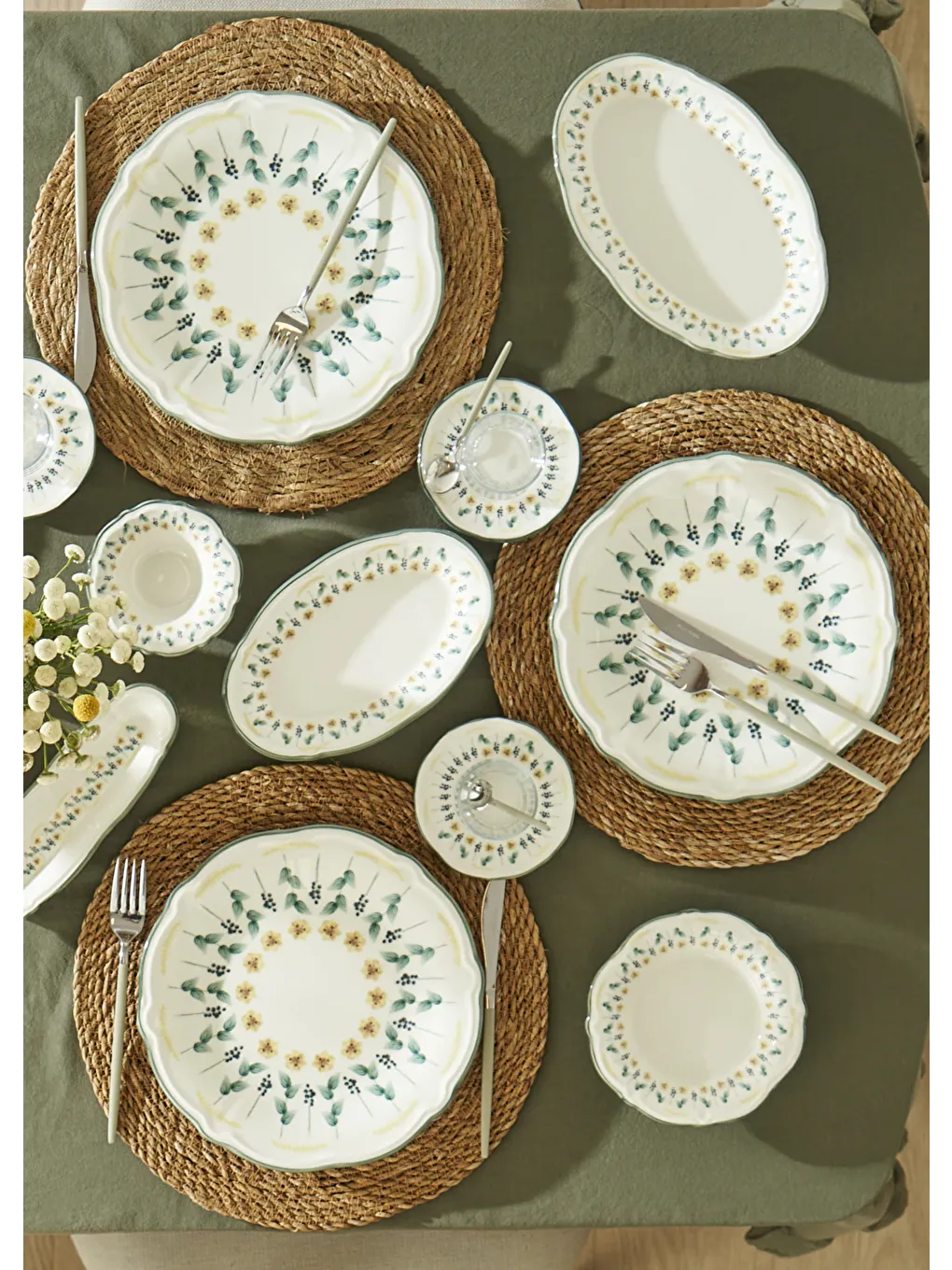 Adelina Stoneware 26 Parça 6 Kişilik Kahvaltı Takımı Yeşil