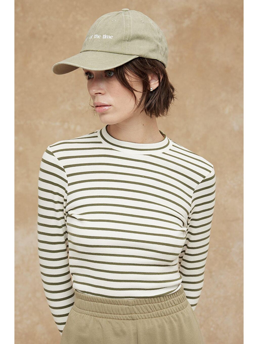 Parmak Geçirmeli Çizgili Body Haki-3