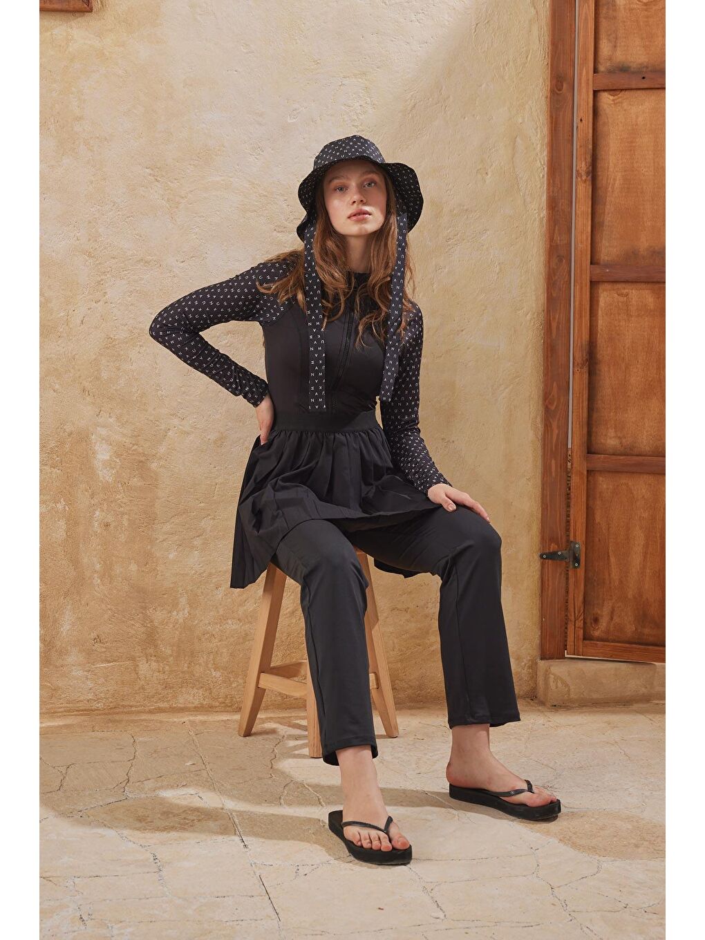 Düz Paça Tesettür Mayo Pantolon Siyah