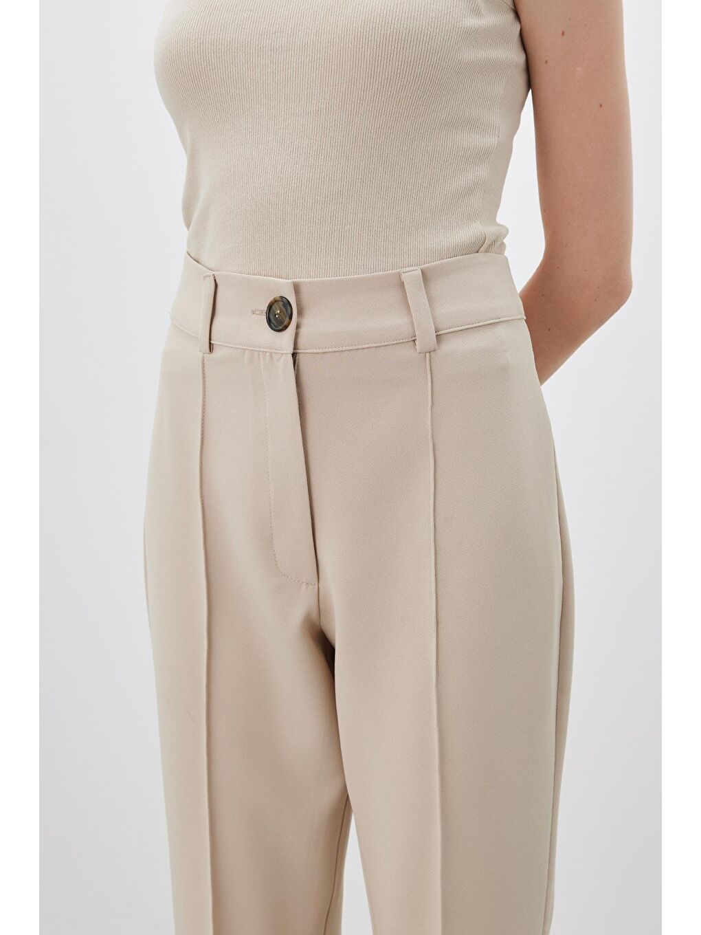 Düz Kesim Kumaş Pantolon Koyu Bej-3
