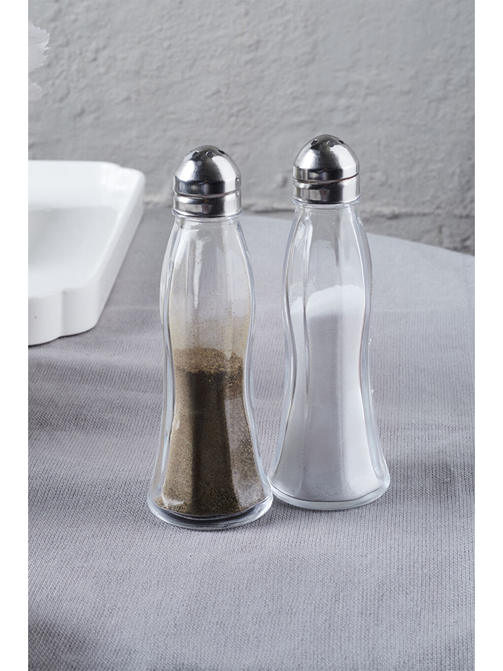 Porsima Renksiz 15334 2'li Cam Gövdeli Metal Krom Kapaklı Tuzluk Biberlik - Baharatlık Karabiberlik Seti - 50 mL - 2