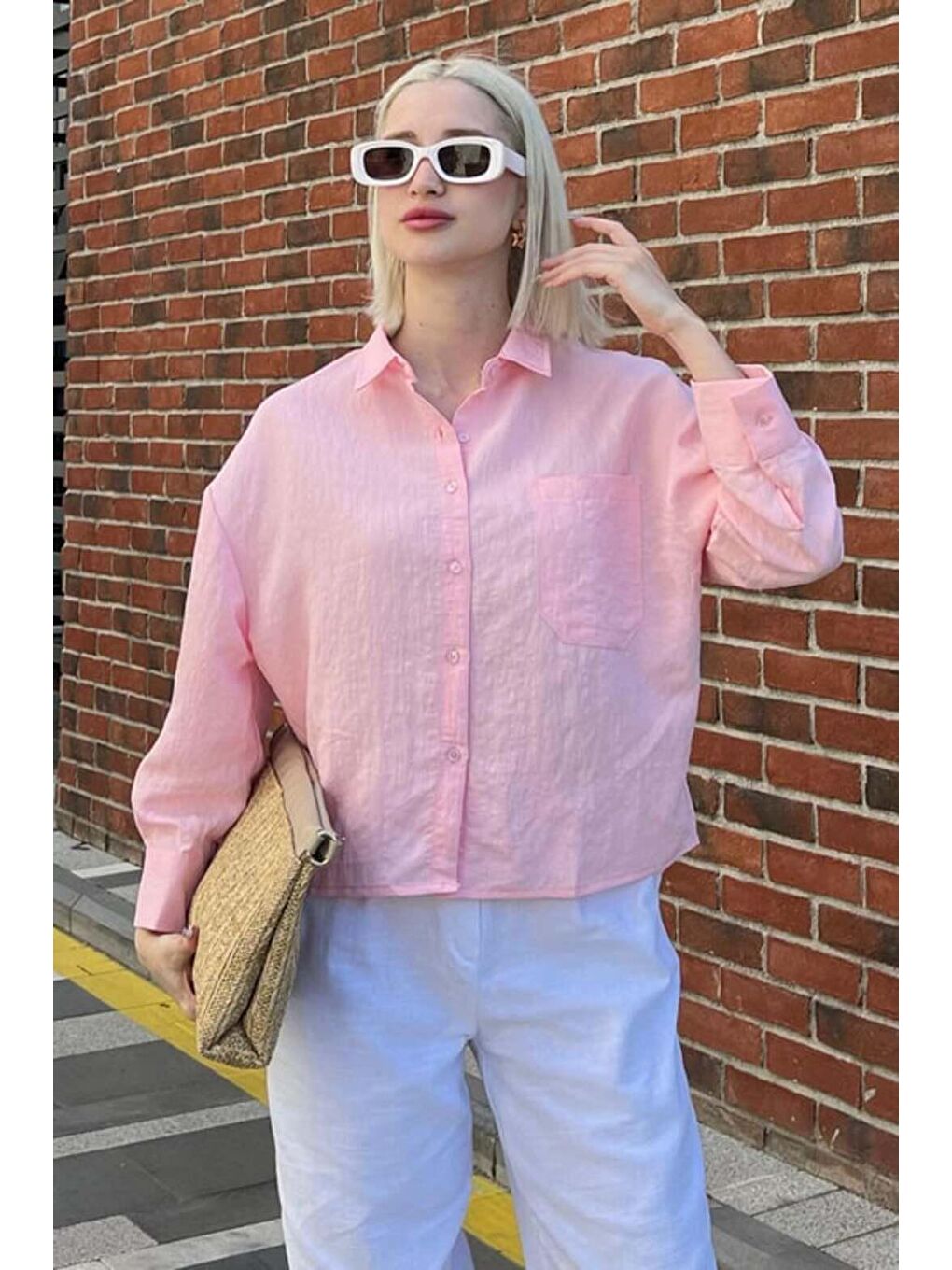 Madmext Pembe Çizgili Oversize Kadın Gömlek MG2093