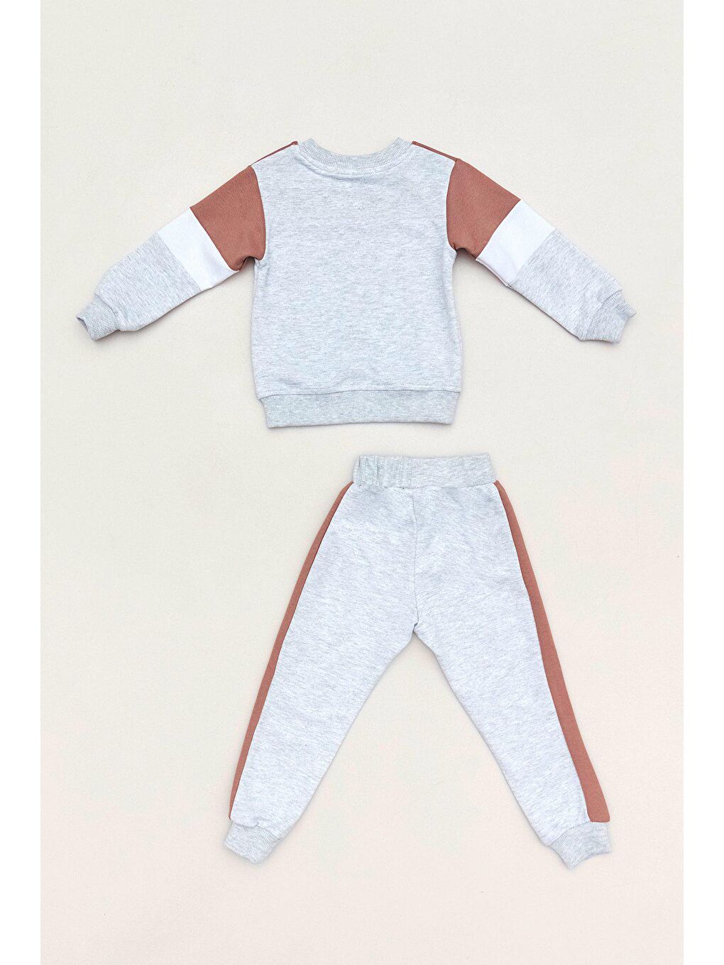 Bej Yazı Baskılı Bisiklet Yaka Kız Çocuk Eşofman Takımı-1